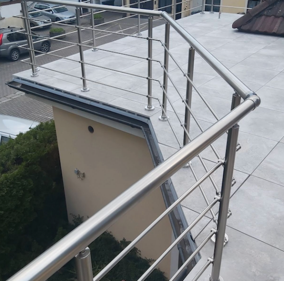 Garde-corps – kit complet 2 mètres à 2 poteaux